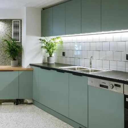 Mosaikon Glostel *